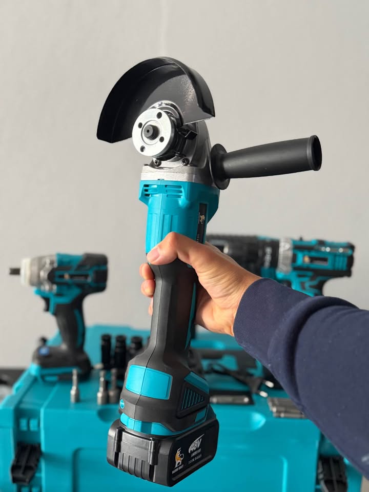Combo Profissional 48V: Kit de 4 Ferramentas sem Fios + 2 Baterias